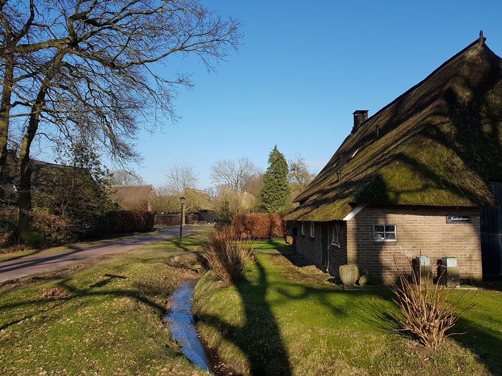 Lieflijke straatjes in het esdorp Gees