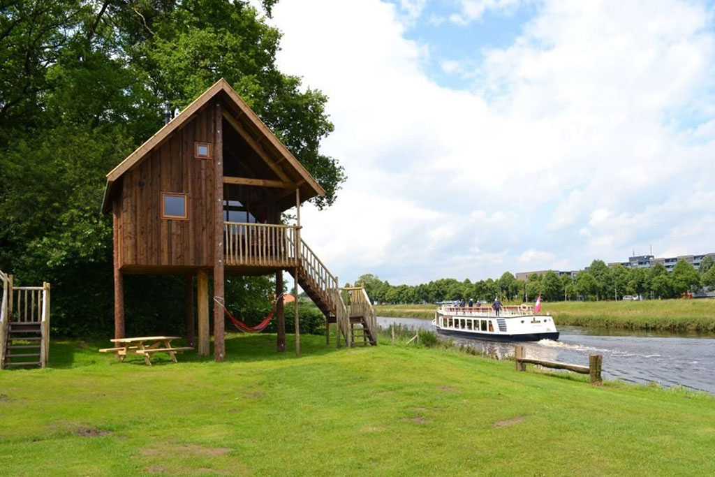 Camping De Koeksebelt Boomhut